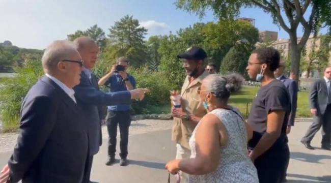 Erdoğan Central Park'ta: Sigara içenleri uyardı