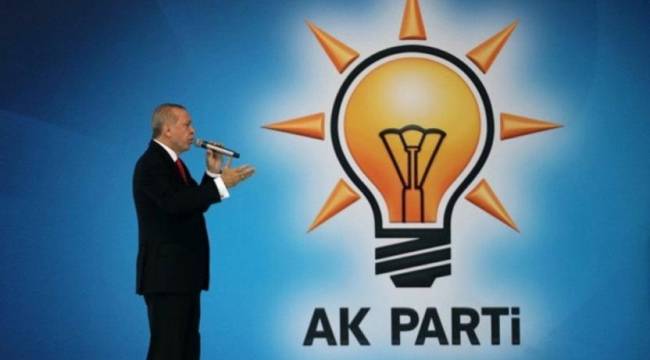 Erdoğan'dan AKP'lilere talimat: 'Hükümdar olarak değil hizmetkâr olarak gideceğiz'