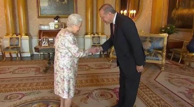 Erdoğan ve Kılıçdaroğlu'ndan İngiltere Kraliçesi Elizabeth için taziye mesajı