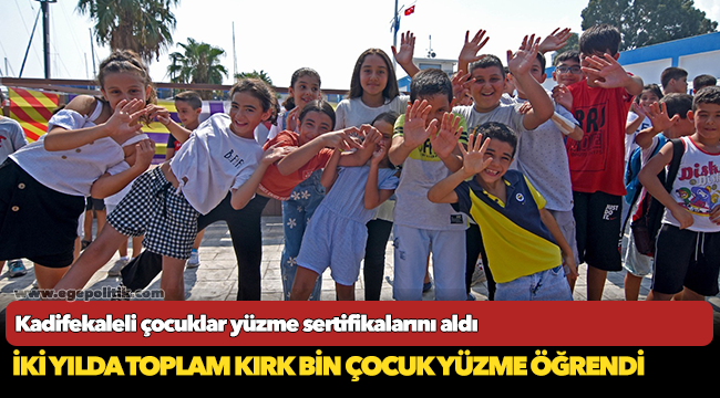 Kadifekaleli çocuklar yüzme sertifikalarını aldı