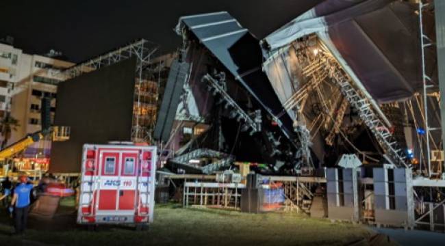 Tarkan İçin Kurulan Sahne çöktü