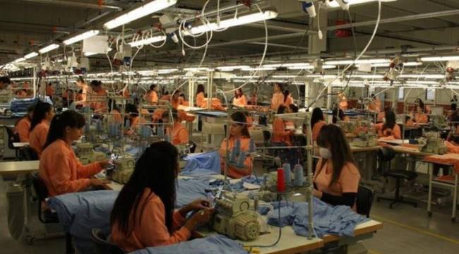 Yaptırımların ardından Rusya'daki konfeksiyon pazarı Türk markalara kaldı