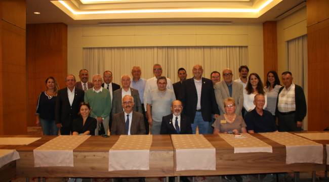 Büyük İskender'den Cumhuriyet'e İzmir'i konuştular