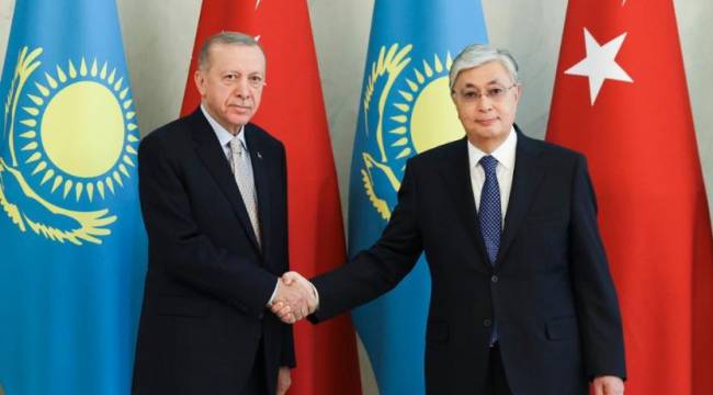 Erdoğan: Küresel gelişmeler Kazakistan ve Türkiye'nin dayanışmasını zaruri kıldı