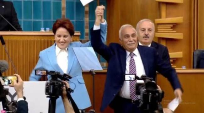 Fakıbaba resmen İYİP&#039;te: Rozetini Akşener taktı