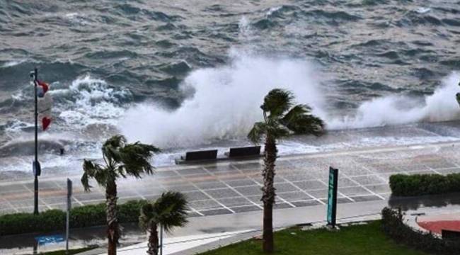İzmir&#039;de kuvvetli rüzgâr ve fırtına uyarısı