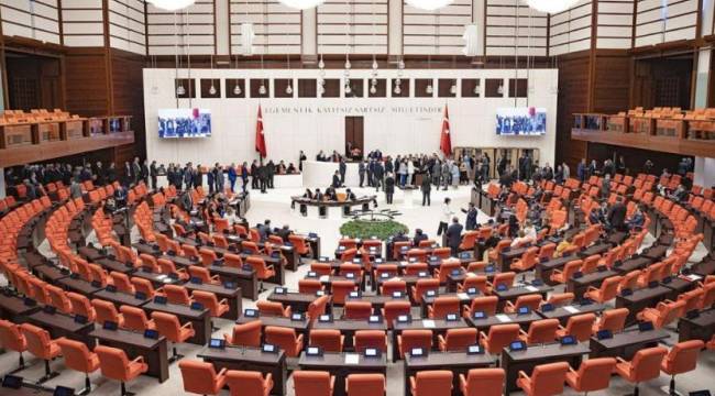 Kur Korumalı Mevduat Hesabı uygulamasının süresini uzatan madde TBMM'de kabul edildi