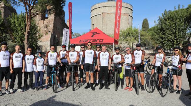 UNESCO Dünya Mirası Yolunda Bisiklet Turu'nun 8. Bergama'dan start aldı