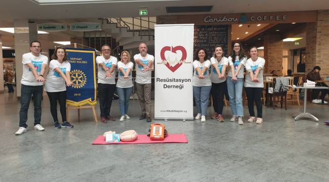 Varyant Rotary Kulübü "Kalplere" dokundu