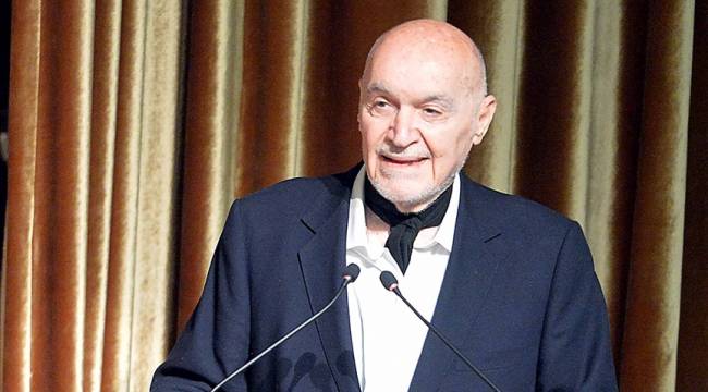 İzmir Gazeteciler Cemiyeti, &quot;Hıncal Uluç’un ailesine ve basın camiasına başsağlığı diliyoruz&quot;