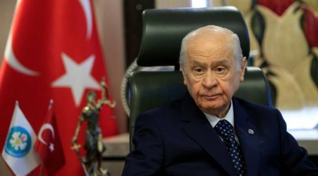Bahçeli gazeteci ve siyasetçileri böyle hedef aldı: Doğalgazları kesilsin