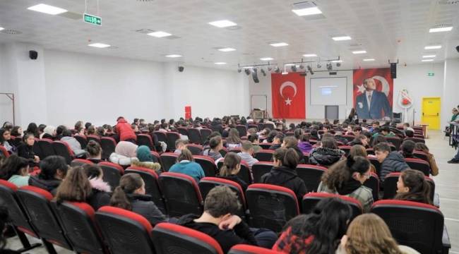 'Buğday Tanesi' Filmi Kınık'ta seyirci ile buluştu