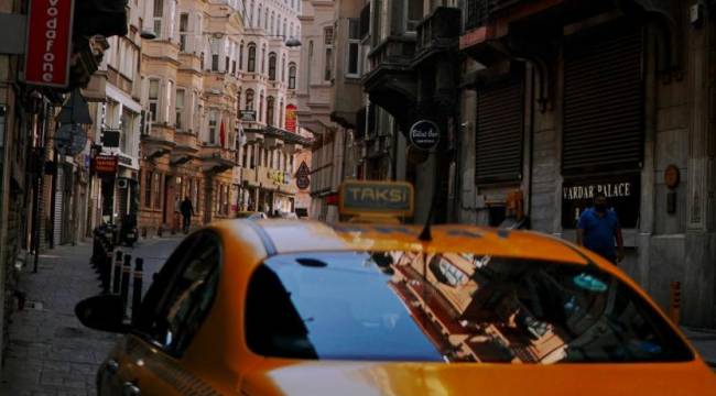 İBB verileri paylaştı: 2022'de kaç taksiye ceza uygulandı?