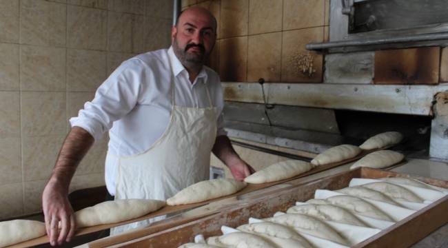 İzmir Fırıncılar Odası Başkanı isyan etti: 5 lira bile kurtarmıyor!