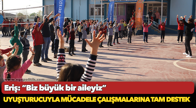 Ödemiş’te köy okulunda şenlik, köy meydanında sağlık taraması, kahvehanede bilgilendirme var