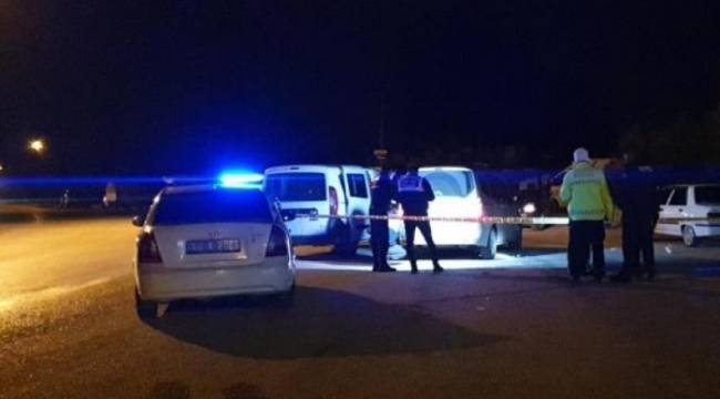 Polis araca ateş açtı: 1 ölü, 3 yaralı