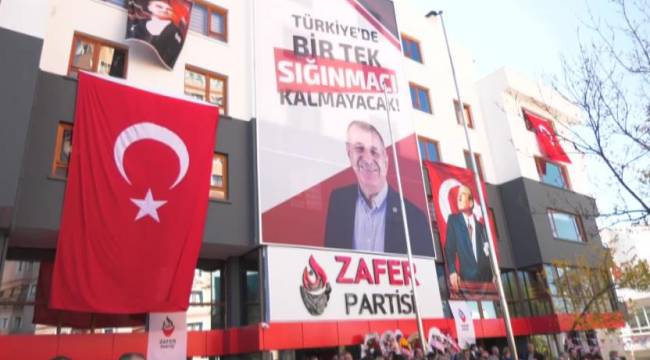 Zafer Partisi’nde 300 istifa