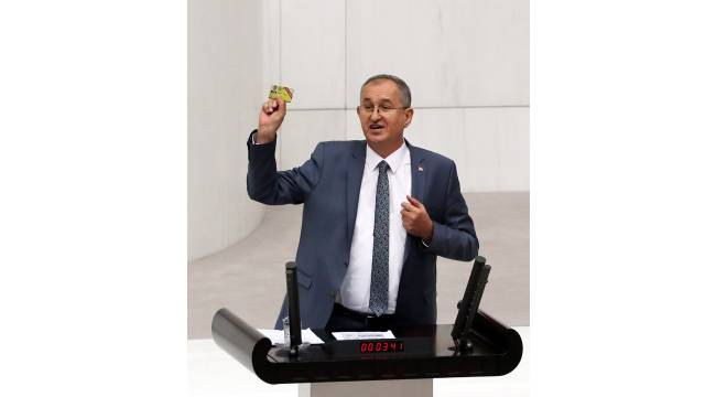 CHP’li Sertel’den internet siteleri ile ilgili düzenlemeye tepki: