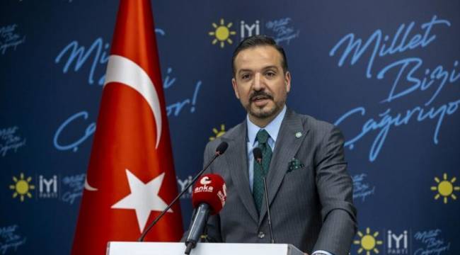 Davutoğlu'nun 'genel başkanlar imza yetkisine sahip olacak' sözlerine İYİP'ten açıklama