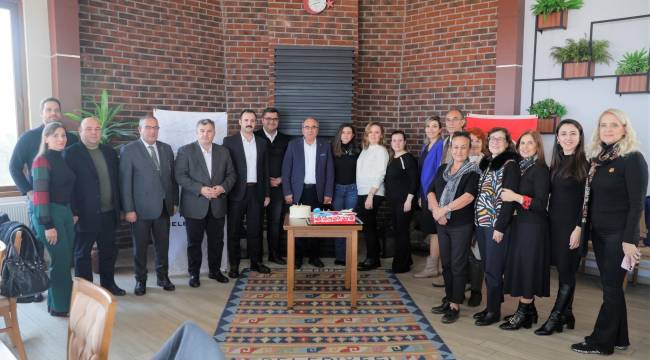 Ebsov kadınlarından Kınık'a ziyaret