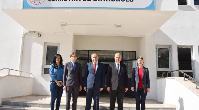 Depreme dayanıklı okul açıldı, depremzede öğrenciler de yerleşti