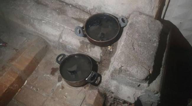 Isınmak için tencerede kömür yakan 10 kişi zehirlendi