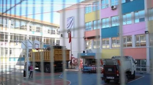 İstanbul&#039;da 93 okul için tahliye kararı