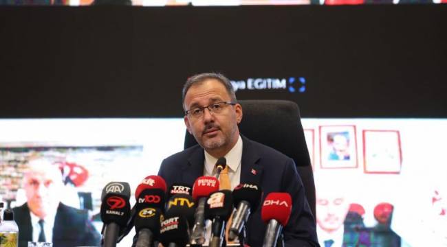 Kasapoğlu, "Spor sahaları siyaset alanları değildir"