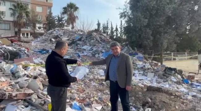 Nurdağı Belediyesi binası depremde yıkılmadı, ilk işleri evrakları yok etmek için binayı yıkmak oldu