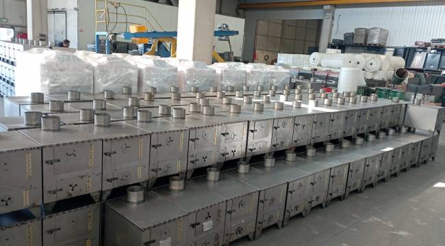 Teknik Lise Öğretmenleri Depremzedelere Çadır İçi Soba Üretiyor