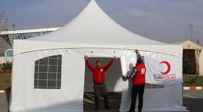 CHP'li vekil: Kızılay depremin ardından 80 ton giysiyi kilosu 0,41 dolardan satmış