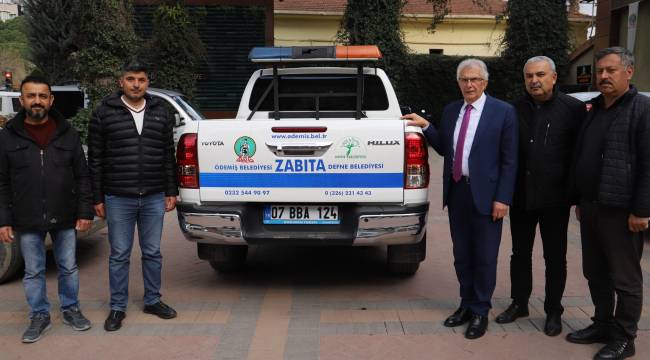 Ödemiş’ten kardeş kent Defne’ye araç desteği