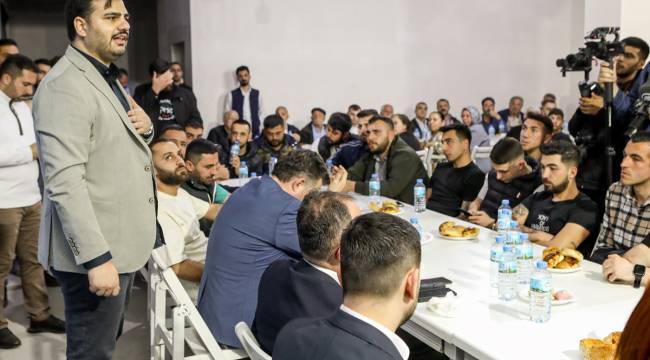 AK Parti Gençlik Kolları Genel Başkanı İnan’dan ithal aday çıkışı