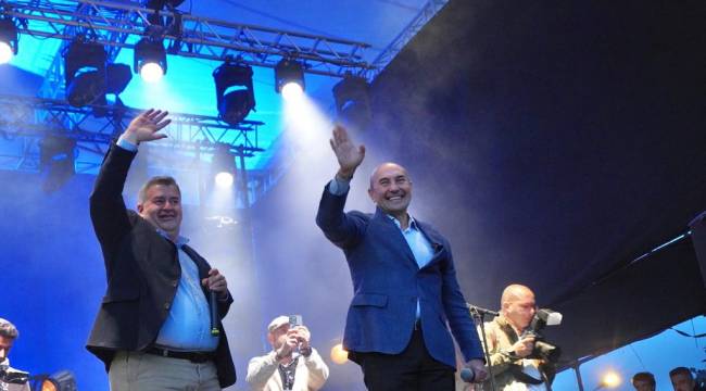 Alaçatı Ot Festivali'nde Duman İzdihamı