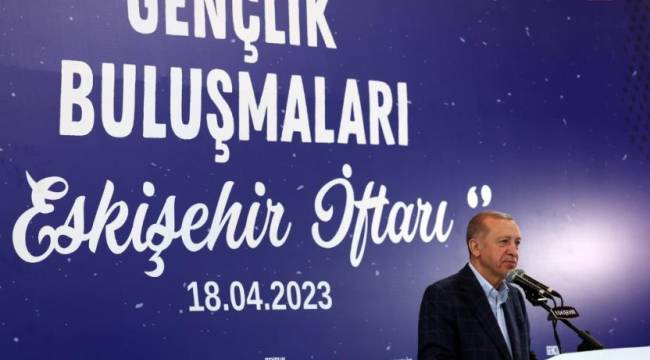 Erdoğan: Kapı gıcırtısına dans edenlerden bu ülkeye hayır gelmez