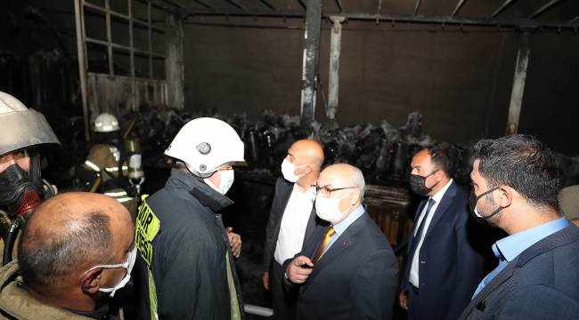 İzmir Valiliği&#039;nden yangın açıklaması; 31 kişi yaralandı