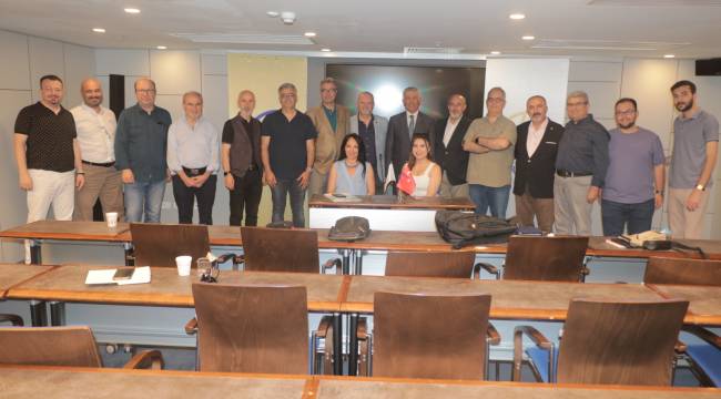 EFD üyeleri ekonomiyi konuştu