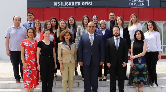 Ege’nin Yabancı Dilde Eğitim Veren İlk Hukuk Fakültesi İKÇÜ’de