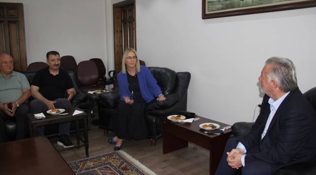 AK Partili Çankırı İzmir'de 230 bin esnafı dinleyecek