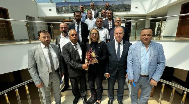 AK Partili Çankırı’nın Ankara’da Ağırladığı Ziraat Odası Başkanları İzmir’e Müjdelerle Geldi