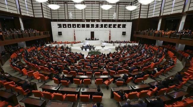 AKP'den Saadet Partisi hamlesi: Komisyonların üye sayısı artırıldı