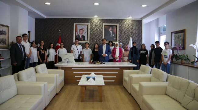 İl Müdürü Yentür, öğrencilerle buluştu