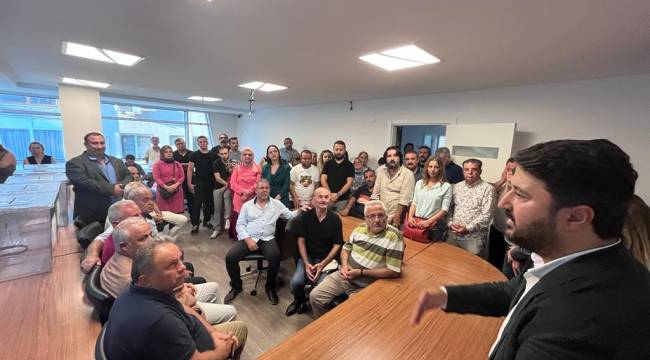 AK Parti İzmir&#039;de, İlçe Başkanlığı için yoğun ilgi