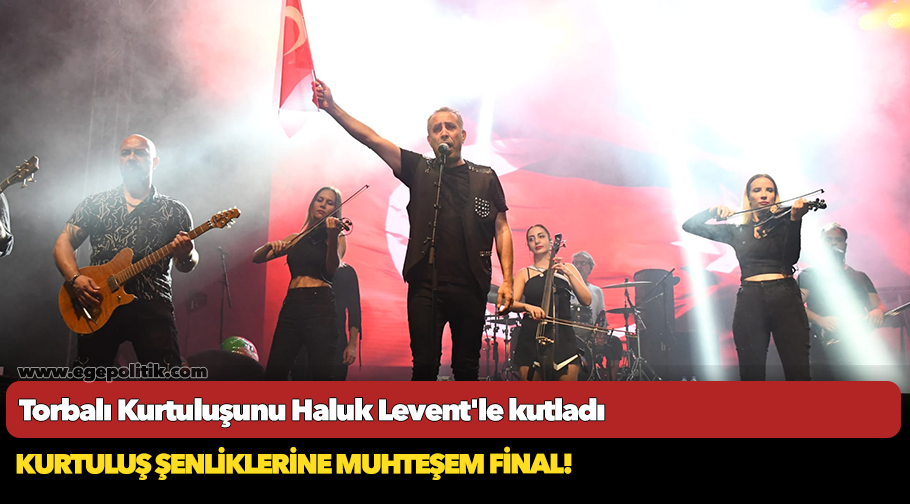 Kurtuluş şenliklerine muhteşem final!