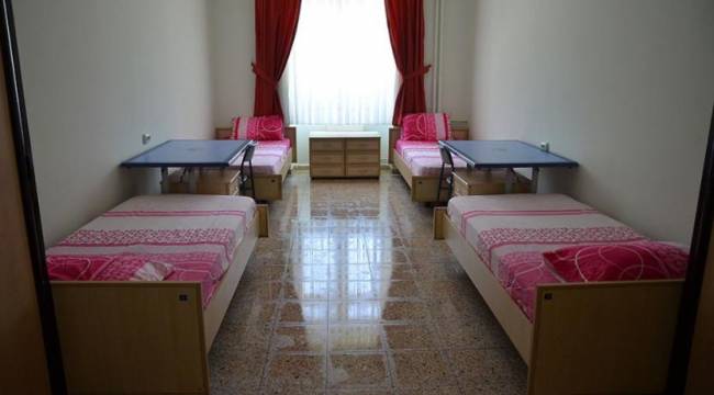 Yurda giriş yasak ama ücret ödemek zorunlu!