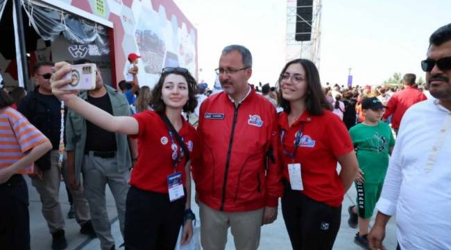 AK Partili Kasapoğlu, "Yapamazsın, yaptırmazlar dediler. İşte yaptık"