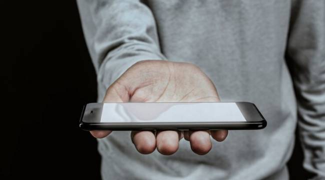 Yardım için istenen telefon düşmanın sinsi planı mı?