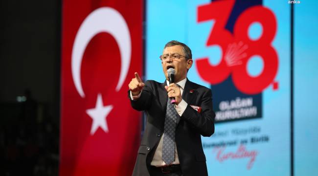 CHP 38. Olağan kurultayı... Özgür Özel: “Hiç üstüme alınmadım. CHP'de hançer yok, hançerleyecek de kimse yok”