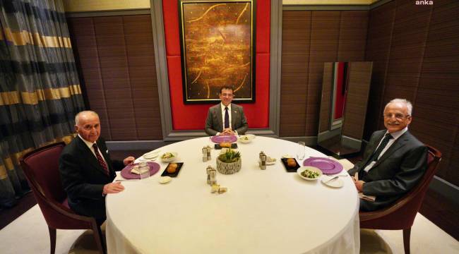 İmamoğlu: "Sayın Karayalçın ve Sayın Çetin ile buluşarak kurultay ve divan deneyimlerini dinledim"