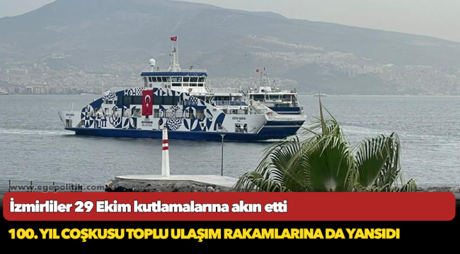 İzmirliler 29 Ekim kutlamalarına akın etti